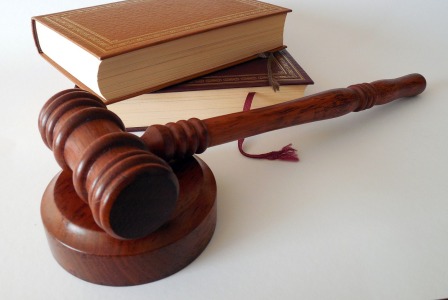 FAQ: Urlop i zasiłek macierzyński po poronieniu – najczęstsze pytania i odpowiedzi