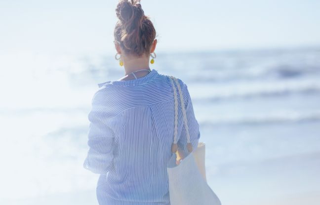 wasze historie po poronieniu - kobieta patrzy przed siebie