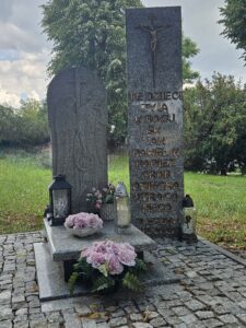 grób dziecka utraconego Pleszew