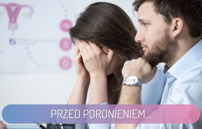 przed poronieniem - Para siedząca w gabinecie lekarskim – potwierdzenie utraty ciąży.